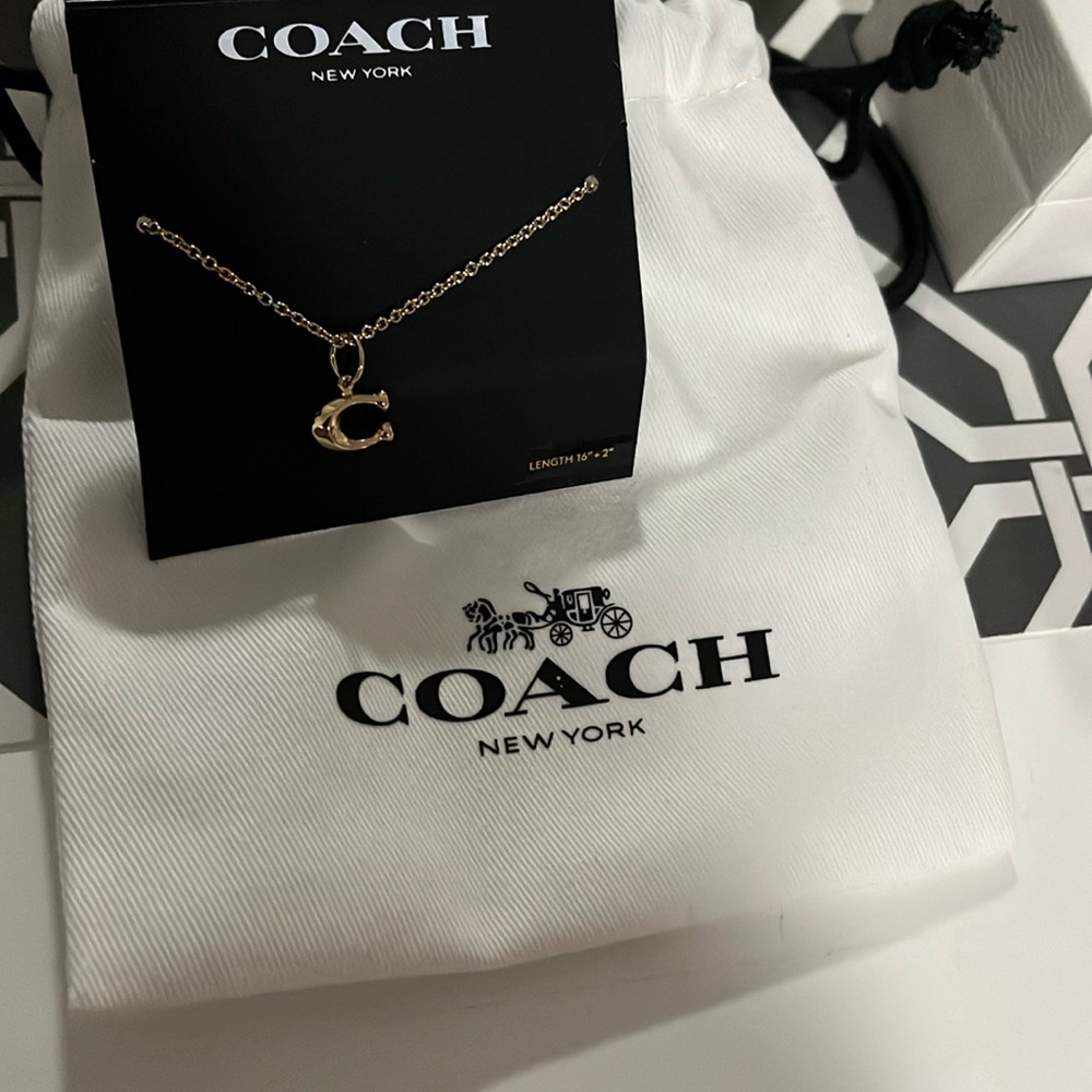 COACH GOLD NECKLACE